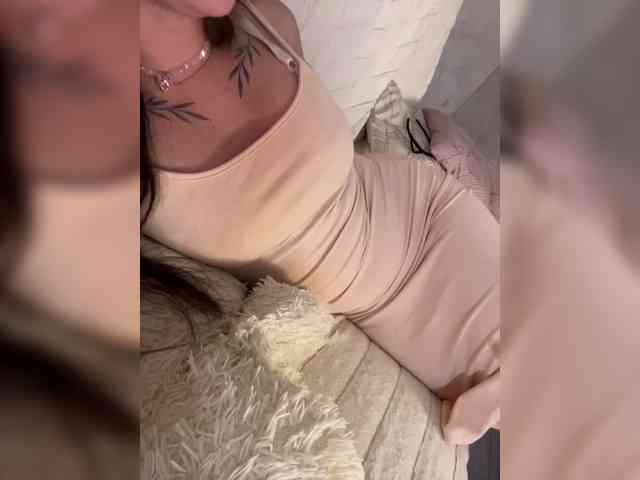 Kriss-me Sex Cam Show