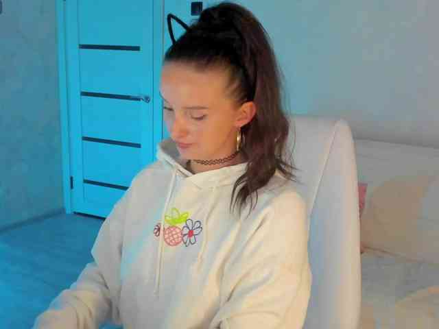 Kriss--me webcam