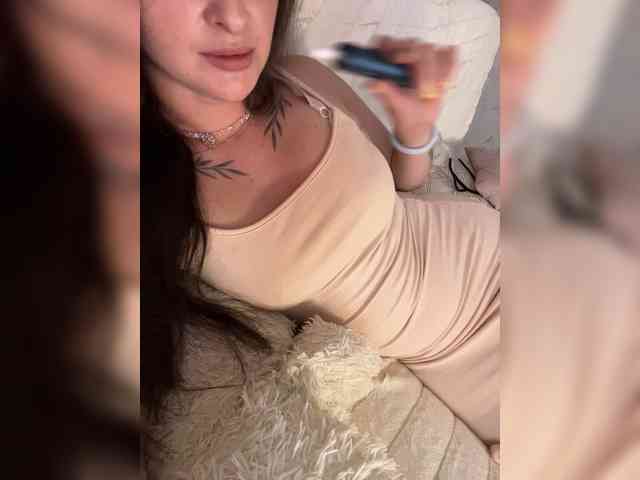 Kriss-me Sex Cam Show