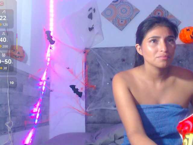Pleassing-neighbor live cam on BongaCams