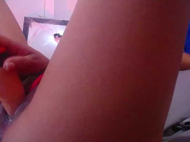 Pleassing-neighbor live cam preview