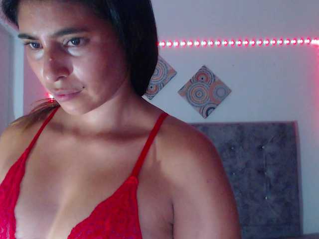 Pleassing-neighbor live cam on BongaCams
