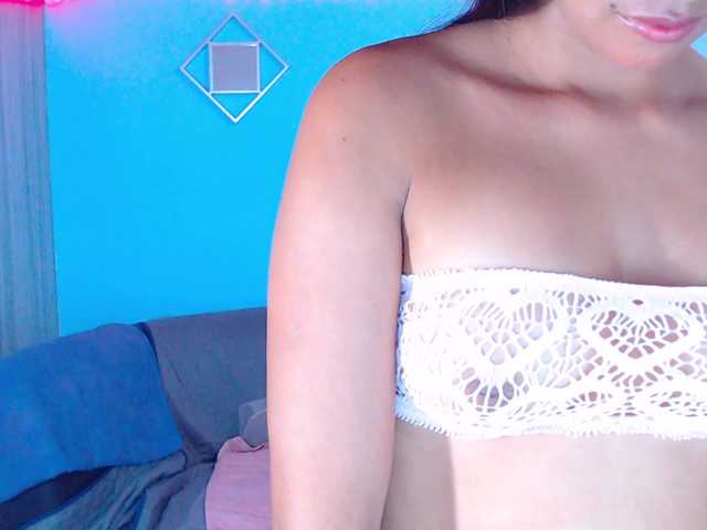 Pleassing-neighbor live cam on BongaCams