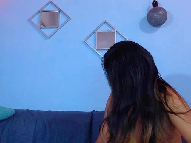 Pleassing-neighbor live cam on BongaCams