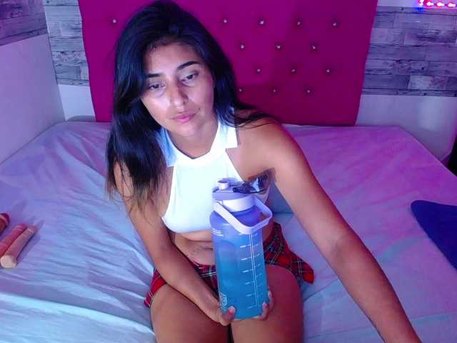 Pleassing-neighbor live webcam show