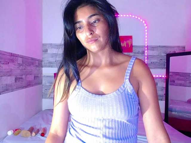 Pleassing-neighbor live cam on BongaCams