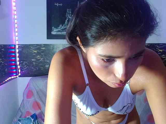 Pleassing-neighbor webcam