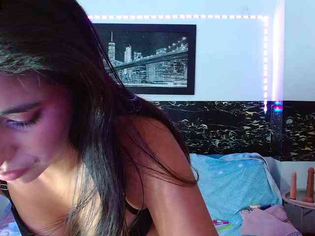 Pleassing-neighbor webcam