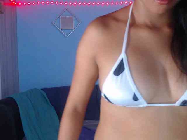 Pleassing-neighbor webcam