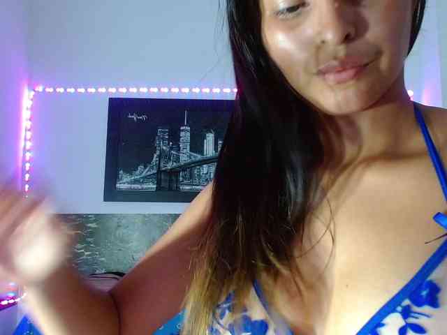 Pleassing-neighbor webcam