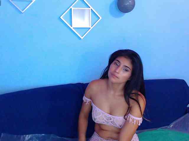 Pleassing-neighbor webcam