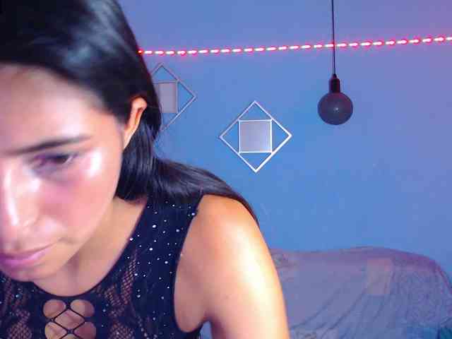 Pleassing-neighbor webcam
