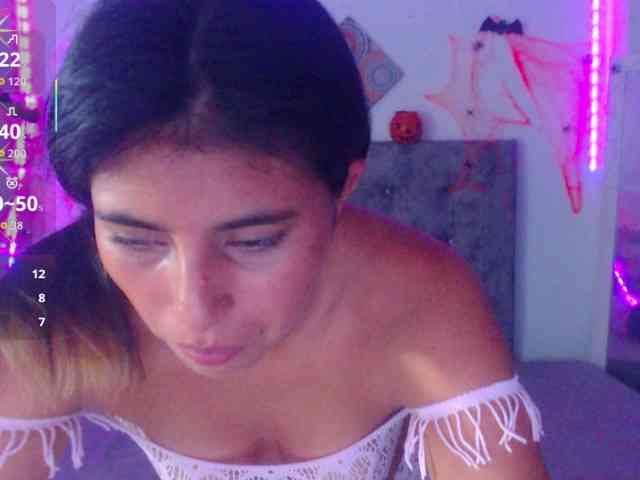 Pleassing-neighbor webcam