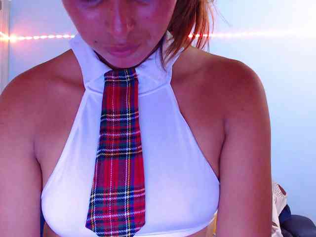 Pleassing-neighbor webcam