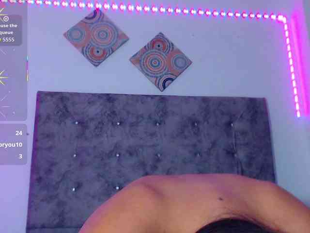 Pleassing-neighbor webcam