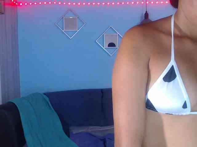 Pleassing-neighbor webcam