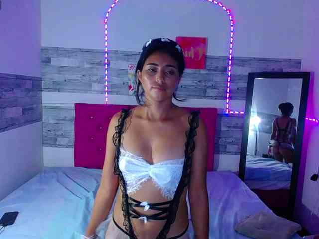 Pleassing-neighbor webcam