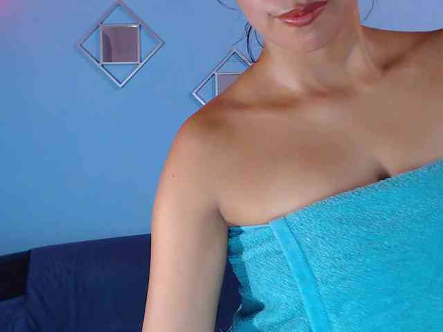 Pleassing-neighbor webcam