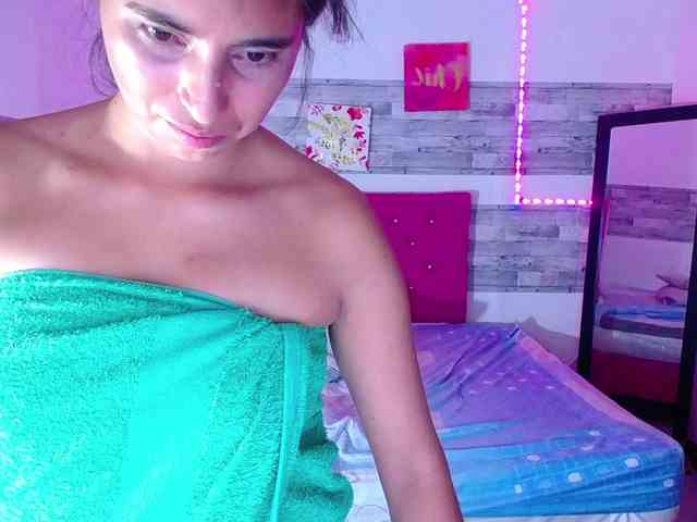 Pleassing-neighbor webcam