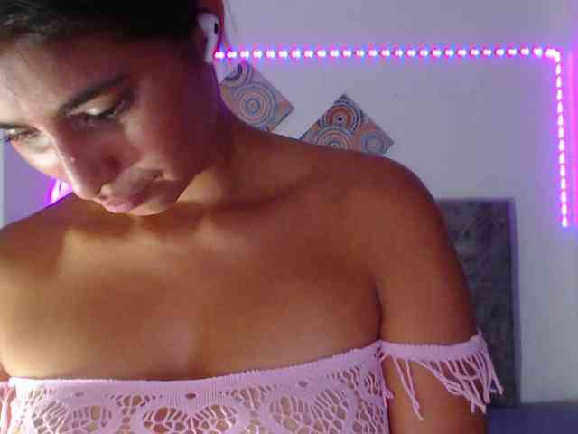 Pleassing-neighbor webcam