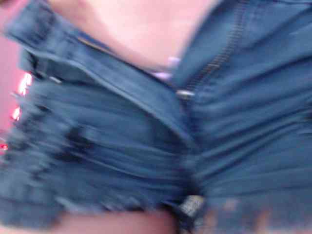 Pleassing-neighbor webcam