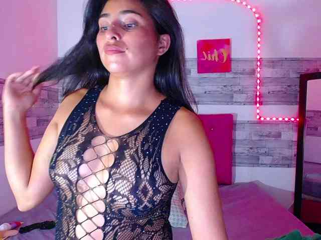 Pleassing-neighbor webcam