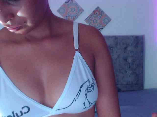 Pleassing-neighbor webcam