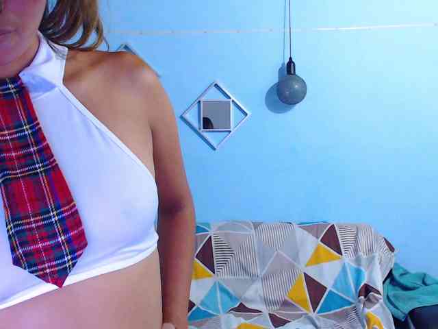 Pleassing-neighbor webcam