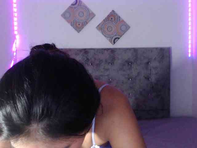 Pleassing-neighbor webcam