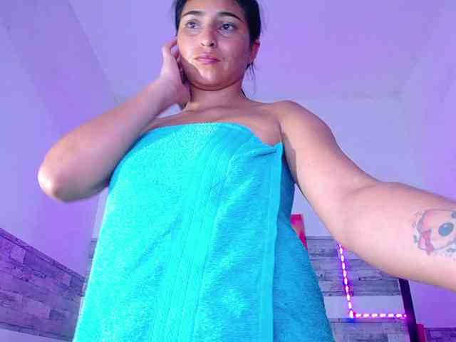 Pleassing-neighbor webcam
