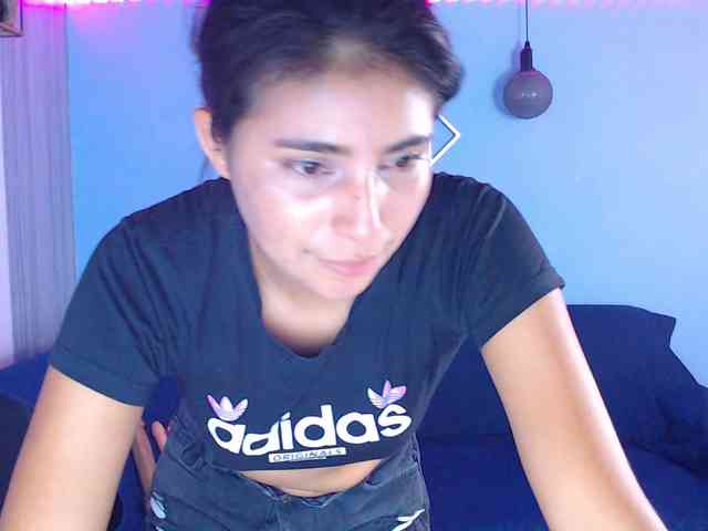 Pleassing-neighbor webcam