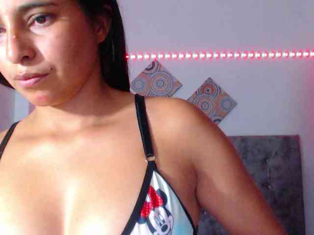 Pleassing-neighbor webcam