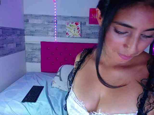 Pleassing-neighbor webcam