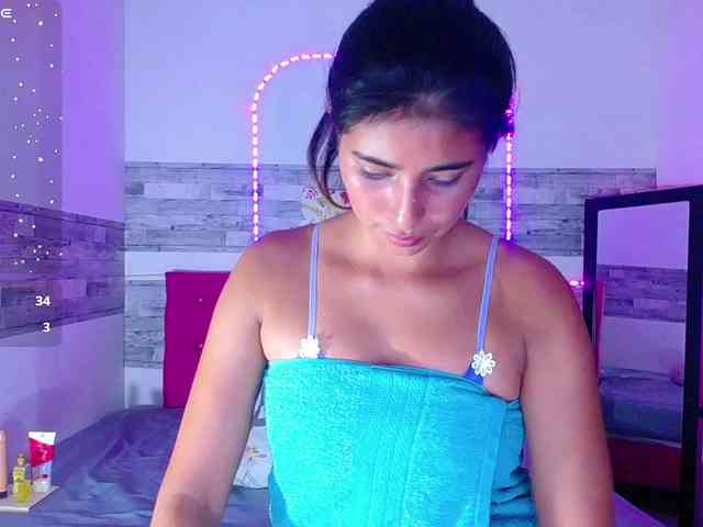 Pleassing-neighbor webcam