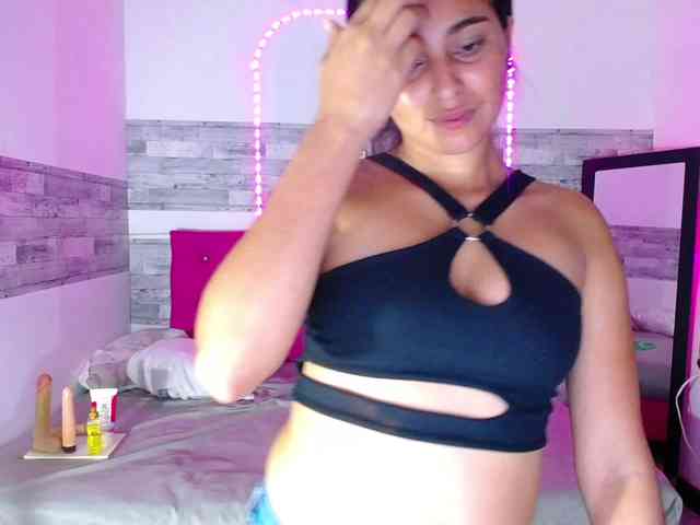 Pleassing-neighbor webcam