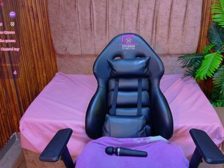 juanita-tay Porn Show