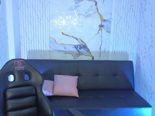 juanita-tay Porn Show