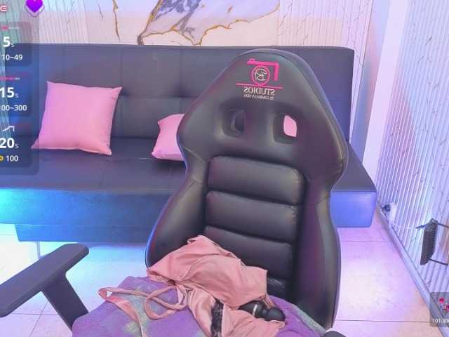 juanita-tay live cam on BongaCams