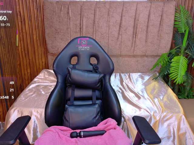 juanita-tay live cam on BongaCams