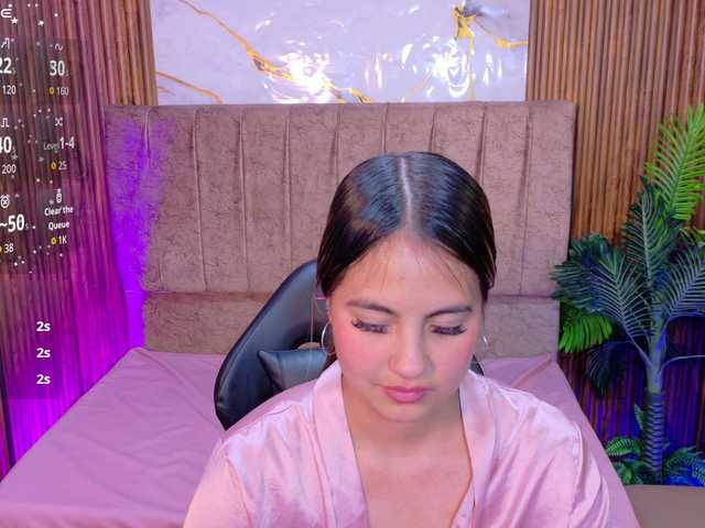 juanita-tay live cam on BongaCams