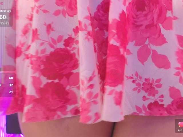 juanita-tay live cam on BongaCams