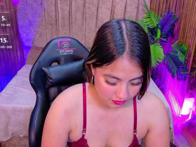juanita-tay live cam on BongaCams