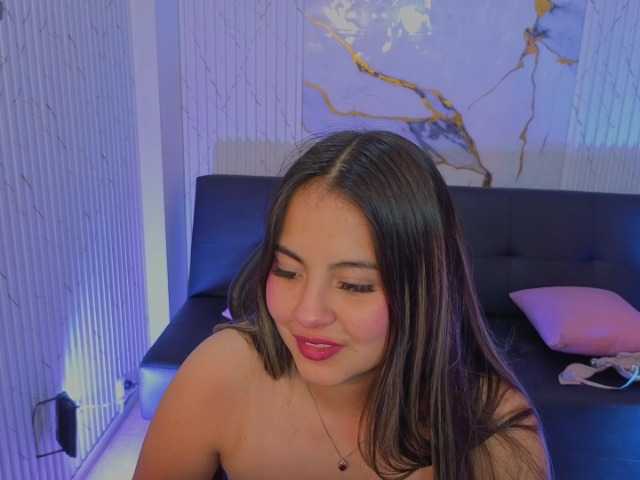 juanita-tay live cam on BongaCams