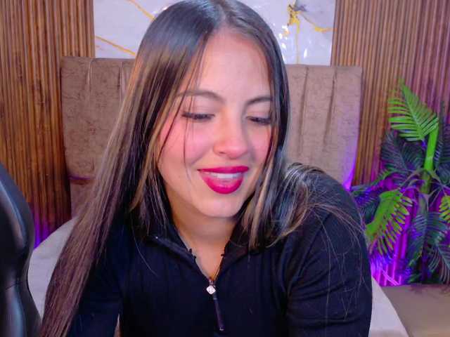 juanita-tay live cam on BongaCams