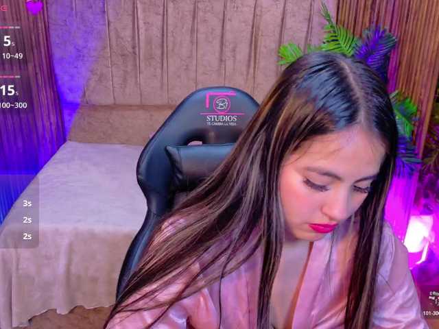 juanita-tay live cam on BongaCams