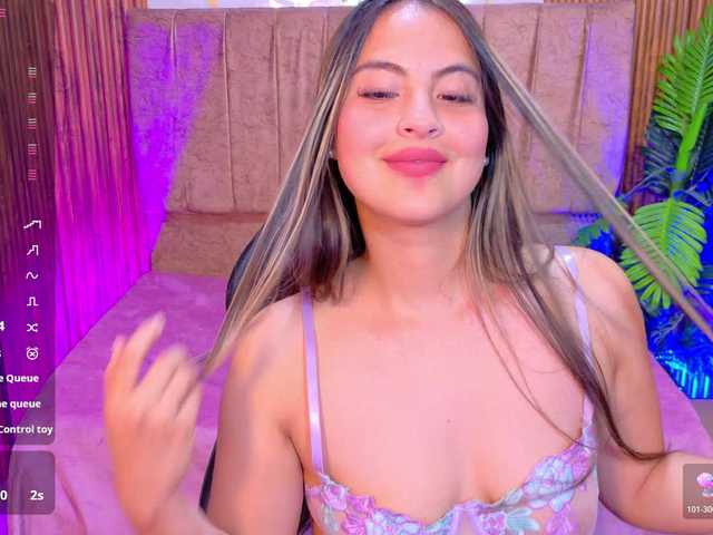 juanita-tay live cam on BongaCams