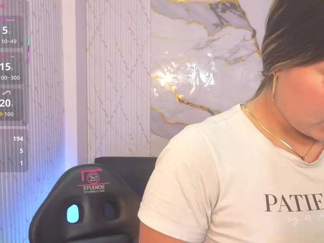 juanita-tay live cam on BongaCams