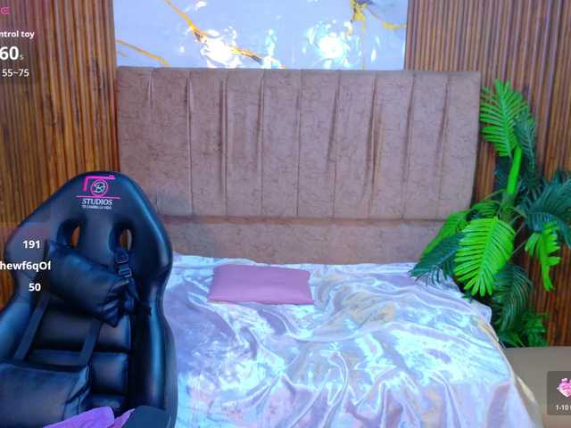 juanita-tay live cam on BongaCams