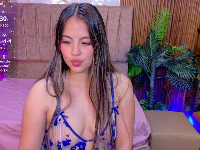 juanita-tay live cam on BongaCams