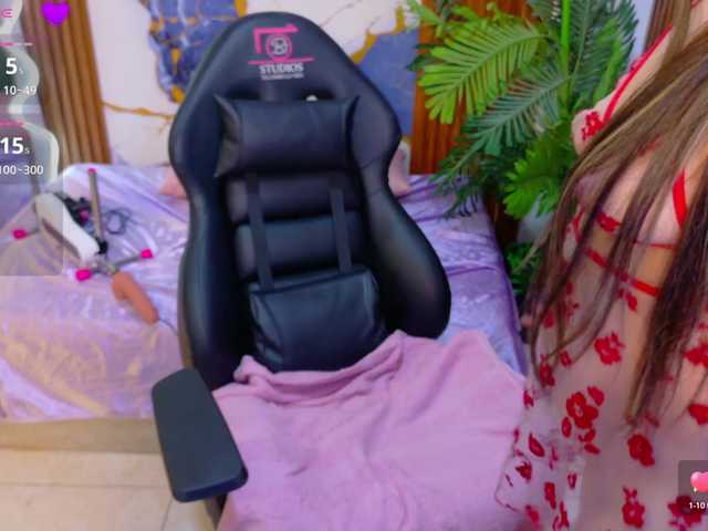 juanita-tay live webcam show